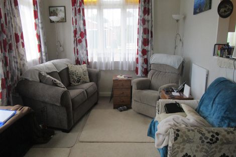Photo of property in 14 Hughes Street, Waimate, 7924