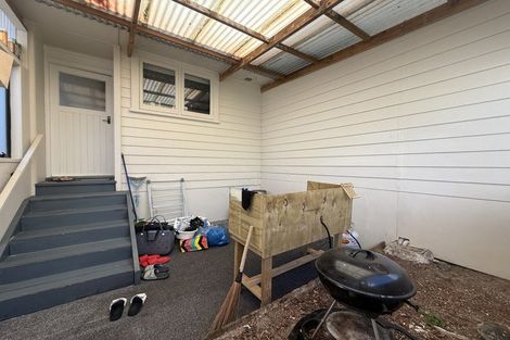 Photo of property in 1/16 Duncan Avenue, Te Atatu South, Auckland, 0610