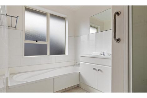 Photo of property in 2/3 Ravenna Street, Avonhead, Christchurch, 8042