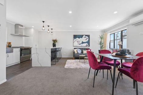 Photo of property in 15u2 Cook Street, Hamilton East, Hamilton, 3216