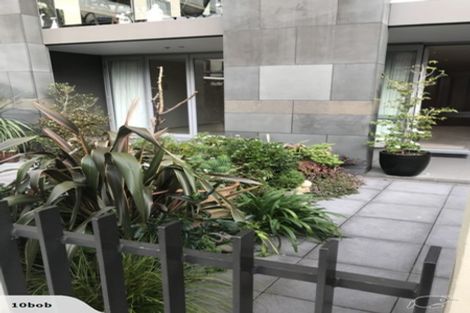 Photo of property in Sanctum Apartment, 10 Ebor Street, Te Aro, Wellington, 6011