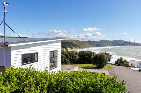 Photo of property in 36a Guthrie Crescent, Castlepoint, Tinui, 5889