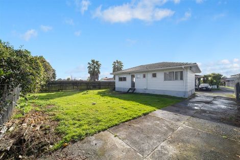 Photo of property in 2/22 Bingara Place, Favona, Auckland, 2024