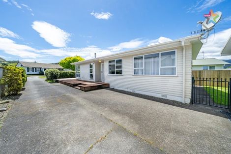 Photo of property in 3 Karamea Grove, Wainuiomata, Lower Hutt, 5014