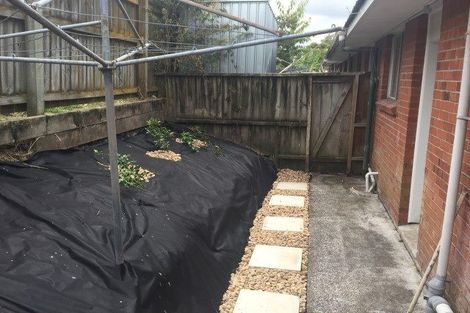 Photo of property in 4/10 Miro Street, New Lynn, Auckland, 0600