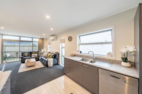 Photo of property in 2 Ronalds Way, Taita, Lower Hutt, 5011
