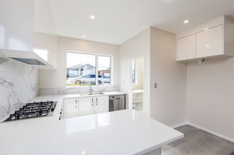 Photo of property in 13 Huamanu Street, Pukekohe, 2120