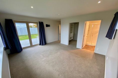 Photo of property in 73a Wattle Drive, New Brighton, Christchurch, 8083