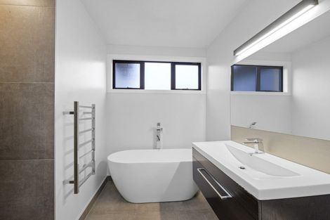 Photo of property in 73 South Belt, Methven, 7730