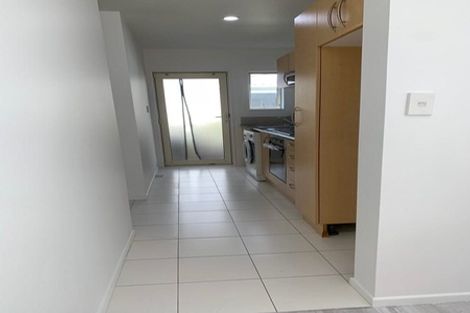 Photo of property in 3 Lyttelton Avenue, Forrest Hill, Auckland, 0620