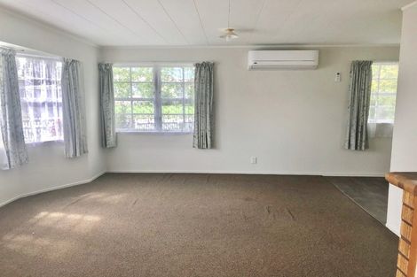 Photo of property in 100 Hillcrest Road, Papatoetoe, Auckland, 2025