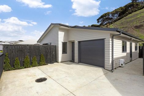 Photo of property in 27a Moonsail Drive, Whitby, Porirua, 5024