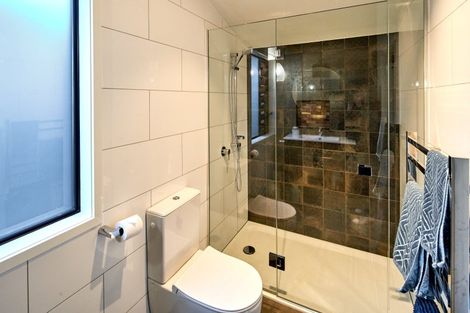 Photo of property in 15 Rua Street, Lyall Bay, Wellington, 6022