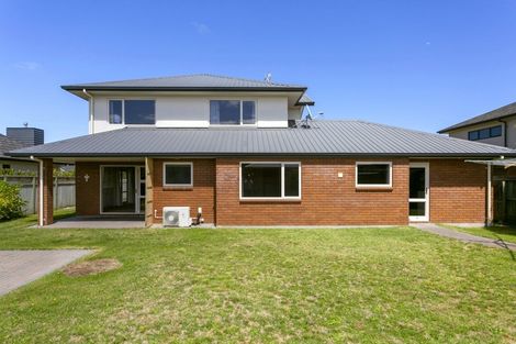 Photo of property in 14 Ernest Kemp Rise, Wharewaka, Taupo, 3330