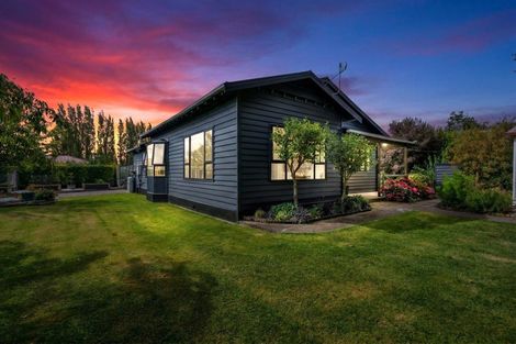 Photo of property in 82 Lochiel Bridge Road, Lochiel, Winton, 9781