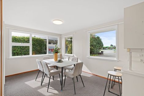 Photo of property in 115 Withells Road, Avonhead, Christchurch, 8042