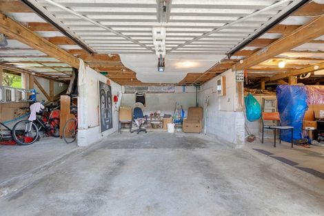 Photo of property in 10 Willow Place, Horahora, Whangarei, 0110