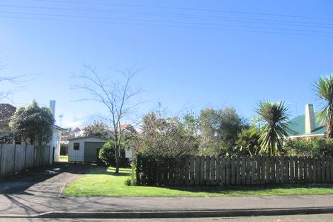 Photo of property in 16 Tui Avenue, Forest Lake, Hamilton, 3200