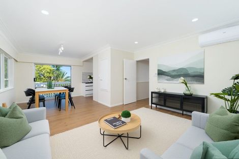 Photo of property in 34 Cyclarama Crescent, Massey, Auckland, 0614