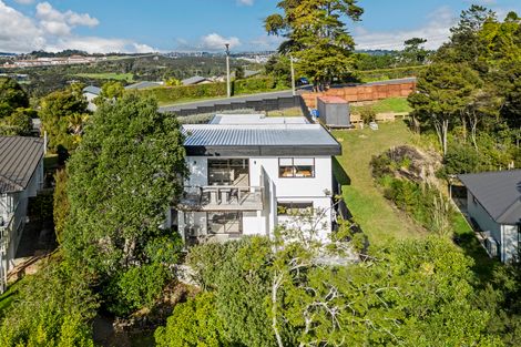 Photo of property in 54 The Avenue, Albany, Auckland, 0632