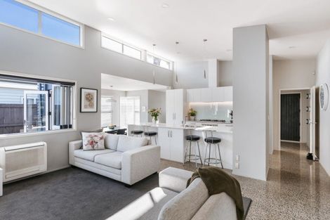 Photo of property in 22 Oriental Parade, Papamoa Beach, Papamoa, 3118