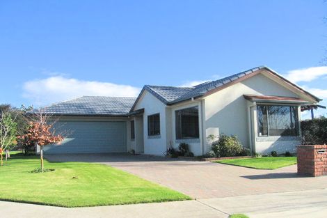 Photo of property in 4 Flemington Place, Taradale, Napier, 4112