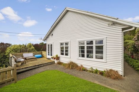 Photo of property in 3 Braithwaite Street, Karori, Wellington, 6012