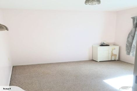 Photo of property in 163b Colwill Road, Massey, Auckland, 0614