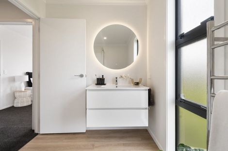 Photo of property in 1121 Parewanui Road, Parewanui, Bulls, 4894