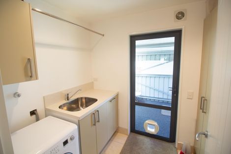 Photo of property in 54 Inniscort Street, Cromwell, 9310