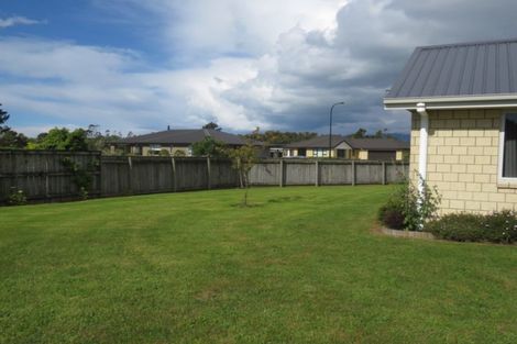 Photo of property in 39 Kawatiri Place, Westport, 7825