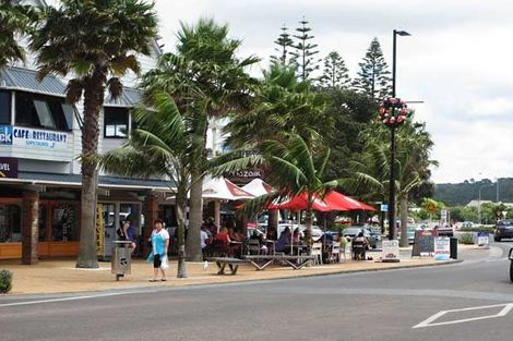 Photo of property in 1/21 Elizabeth Street, Orewa, 0931
