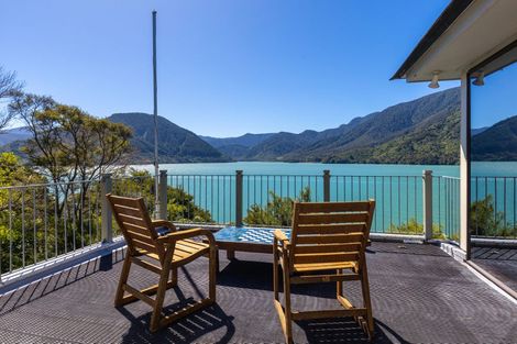 Photo of property in 606 Moetapu Bay Road, Moetapu Bay, Linkwater, 7282