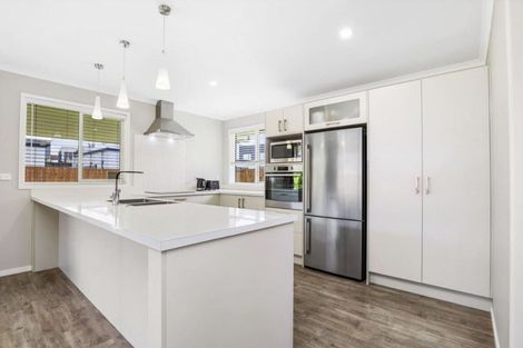 Photo of property in 18 Chalgrove Road, Huntington, Hamilton, 3210