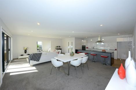 Photo of property in 16 Kilkivan Lane, Broomfield, Christchurch, 8042