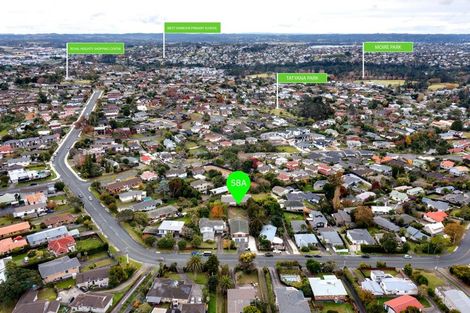 Photo of property in 58a Colwill Road, Massey, Auckland, 0614