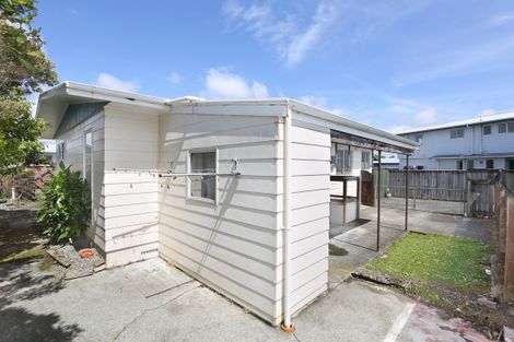 Photo of property in 5a Flygers Line, Milson, Palmerston North, 4414