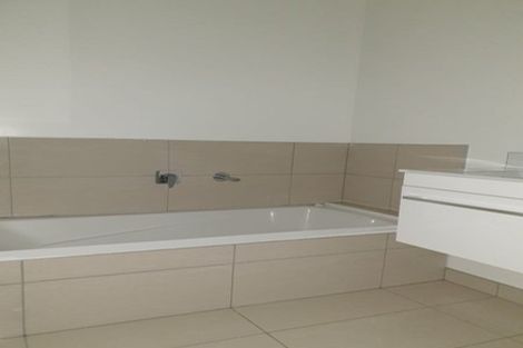 Photo of property in 19u7 Collins Avenue, Tawa, Wellington, 5028