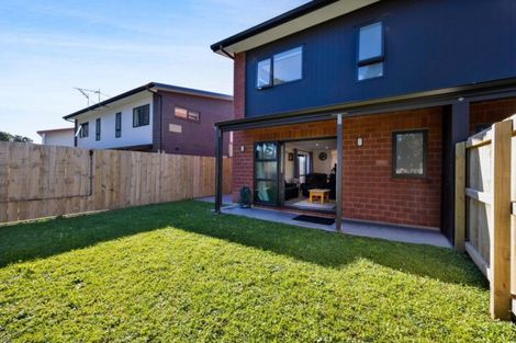 Photo of property in 95 Banks Street, Marfell, New Plymouth, 4310