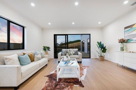 Photo of property in 61 Ta Moko Drive, Gulf Harbour, 0930