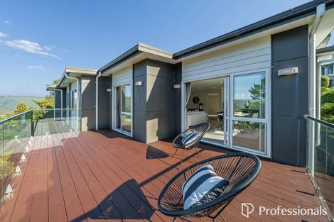 Photo of property in 17 Lindis Lane, Kelson, Lower Hutt, 5010