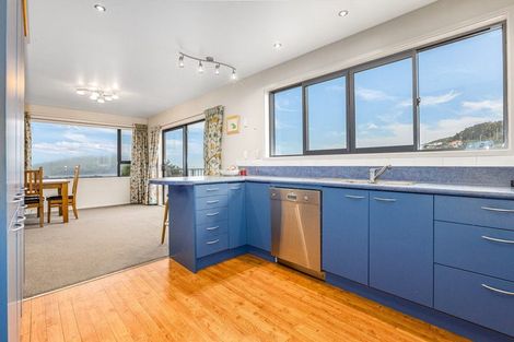 Photo of property in 154 Kahu Road, Paremata, Porirua, 5024