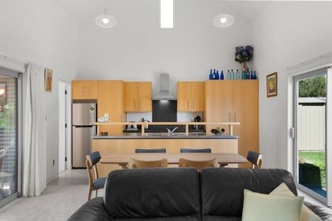 Photo of property in 12 Burgundy Drive, Martinborough, 5711