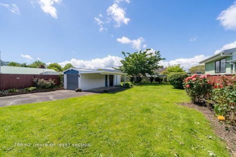 Photo of property in 32 Moonshine Road, Trentham, Upper Hutt, 5018