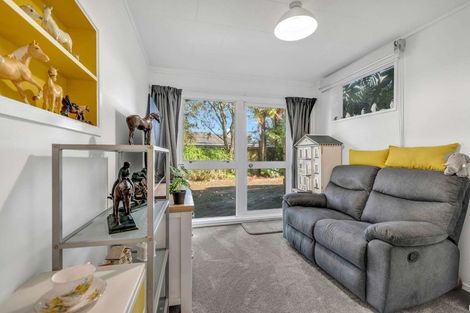 Photo of property in 44 Grand Vue Road, Kawaha Point, Rotorua, 3010