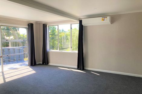 Photo of property in 9 Dinsdale Road, Dinsdale, Hamilton, 3204