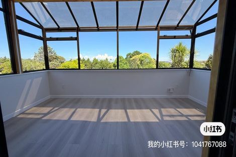 Photo of property in 115 Chelsea View Drive, Chatswood, Auckland, 0626