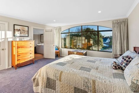 Photo of property in 14 Nugget Grove, Raumati Beach, Paraparaumu, 5032