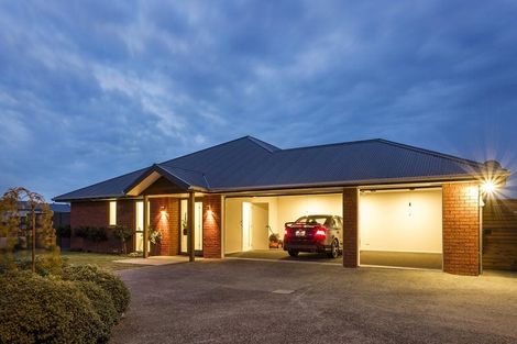 Photo of property in 52 Silver Springs Boulevard, Mosgiel, 9024