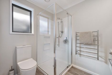 Photo of property in 3 Tractor Way, Papamoa, 3118